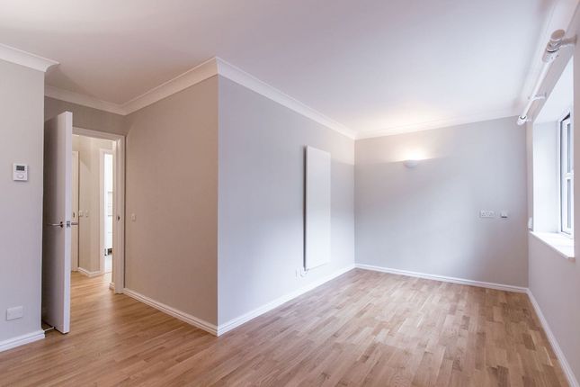 14 Welford House 23 Lansdowne Road, London photo 3