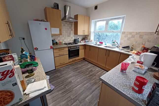 Colum Road, Cardiff photo 4