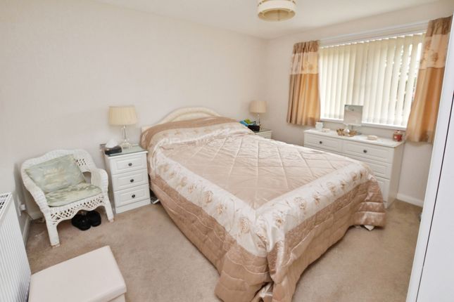 Flat 10, Cromartie Point,, Livermead Hill, Devon photo 3