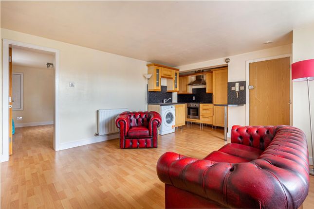 1 Sunnybank Apartments, 38 Tunnel Hill, Worcester photo 3