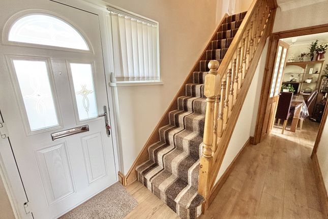 18, West Crossways, Swansea photo 3