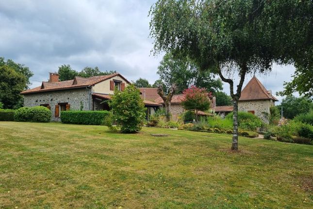 Thumbnail Property for sale in Near Saint Saud Lacoussiere, Dordogne, Nouvelle-Aquitaine