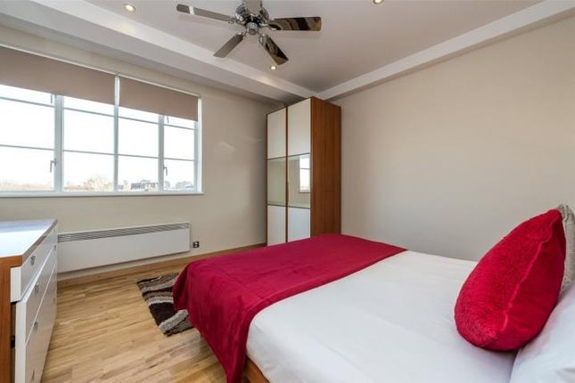 Flat to rent in Roland Gardens, South Kensington