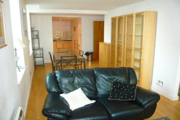 Flat to rent in Park House Apartments, Leeds