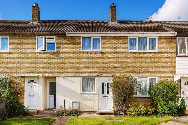 Thumbnail Terraced house for sale in Potters Bar, Hertfordshire