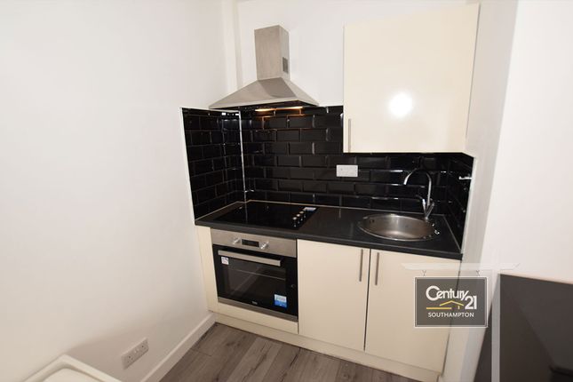 Flat 1,  90, Chestnut Road, SOUTHAMPTON photo 2