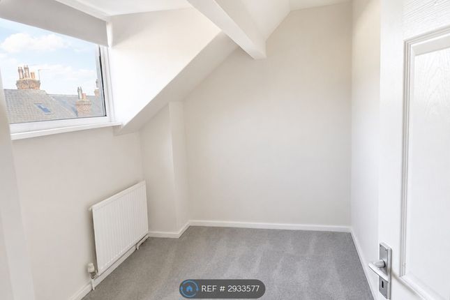 Victoria Grove, Leeds photo 5