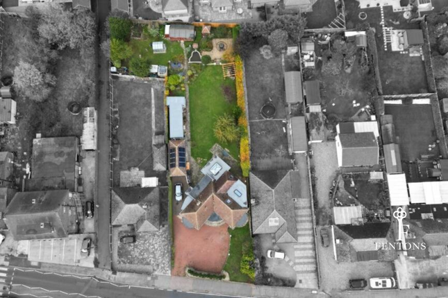 36, Frinton Road, Kirby Cross photo 2