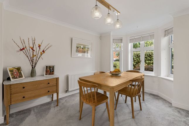 44, Lauriston Park, Cheltenham photo 3