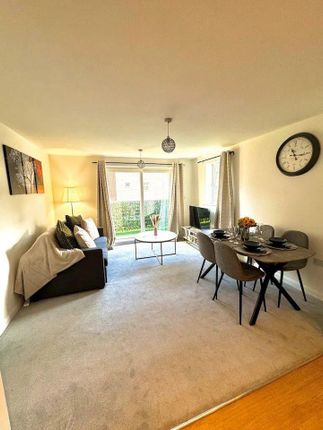 19E, Wellspring Crescent, Wembley photo 4