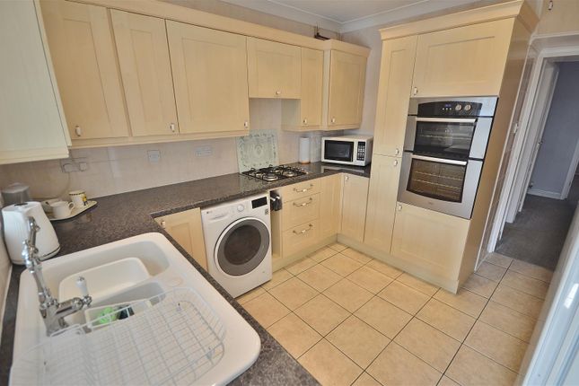 29, Stanley Road, Clacton-On-Sea photo 3