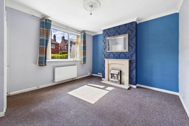 10, Kingsmead, Pontefract photo 2