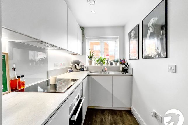 4, Albertine Road, Maidstone photo 3