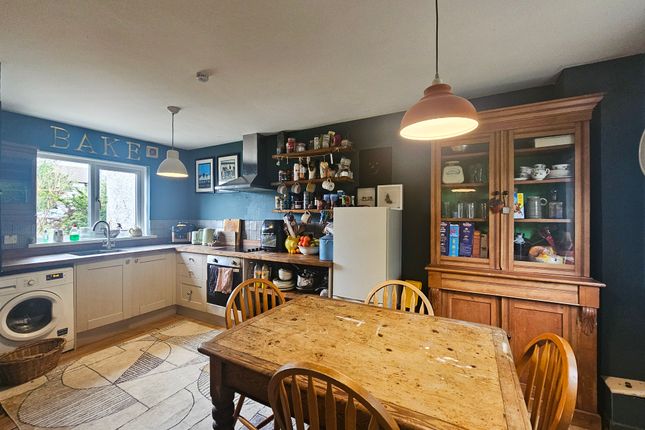 14, Glan Seilo, Aberystwyth photo 4