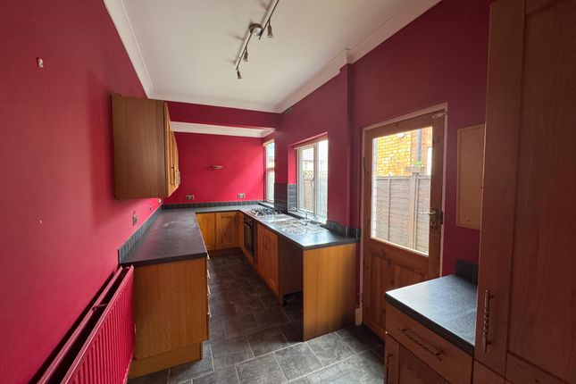 40, Turner Road, Leicester photo 3