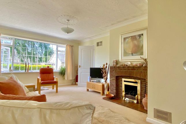 9 Dene Close, Ringwood photo 2