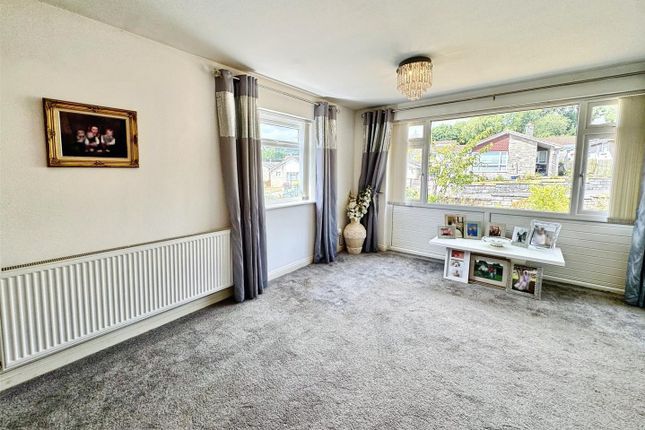 9, Greenmeadow Drive, Caldicot photo 2
