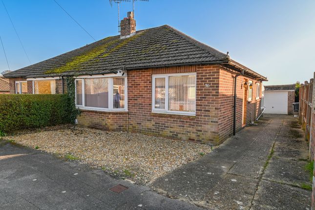 2-bed house on 36, Maple Drive, Denmead, £299,995