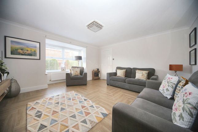8 Cherrybrook Drive, Wigan photo 3