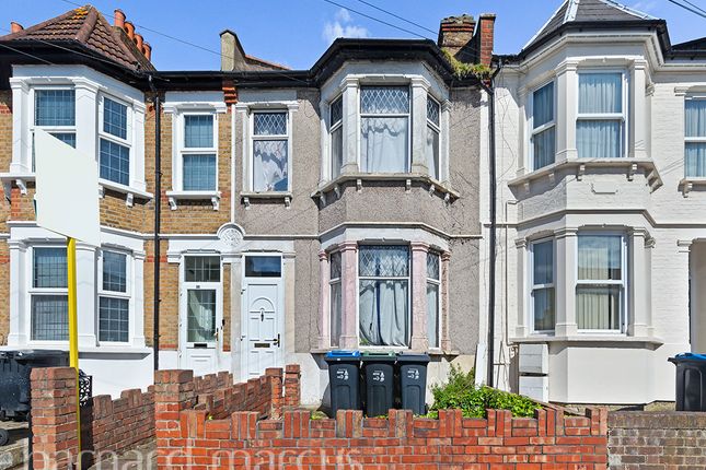 Terraced house for sale in Howberry Road, Thornton Heath