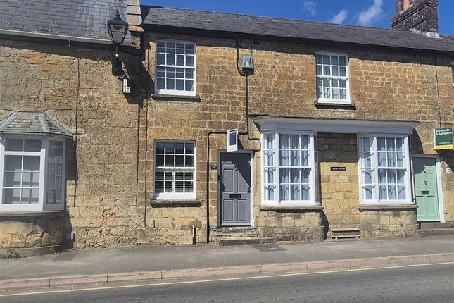 2-bed house on Hogshill Street, Beaminster, £995/mo