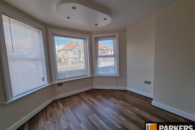 Flat 1, 90, Bitterne Road West, Southampton photo 3