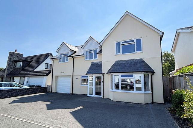 36 Faenol Isaf , Faenol Isaf, Tywyn photo 2