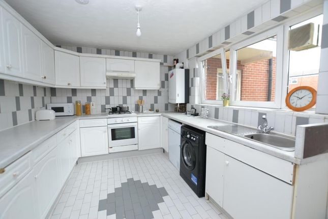 68, Oban Street, London photo 2