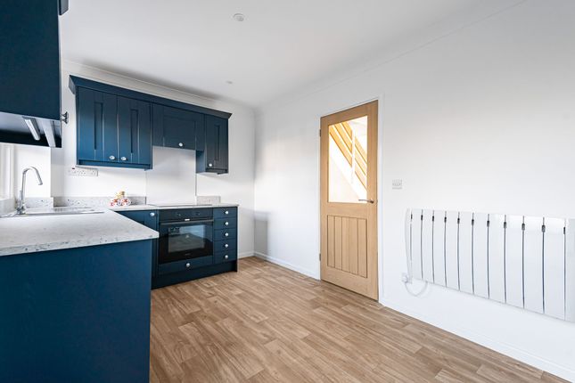 17 Jubilee Road, Truro photo 3