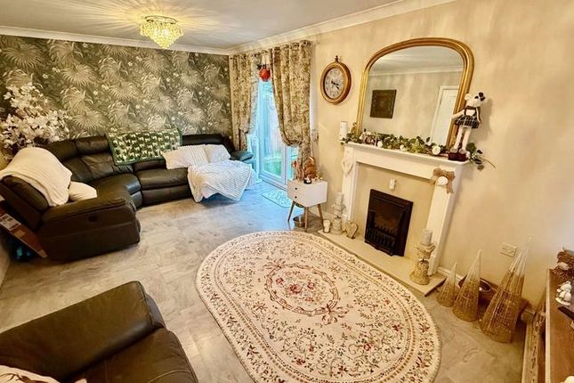 28, Grandfield Way, Lincoln photo 3