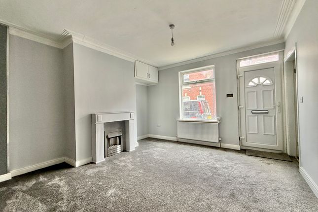 16 West Parade Street, Wakefield photo 3