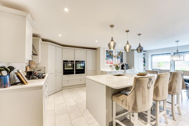 3, Rockingham Way, Kettering photo 3