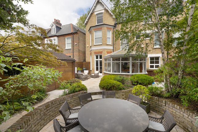 6, Walpole Gardens, London photo 4
