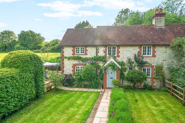 Cottage for sale in Stairs Hill, Empshott