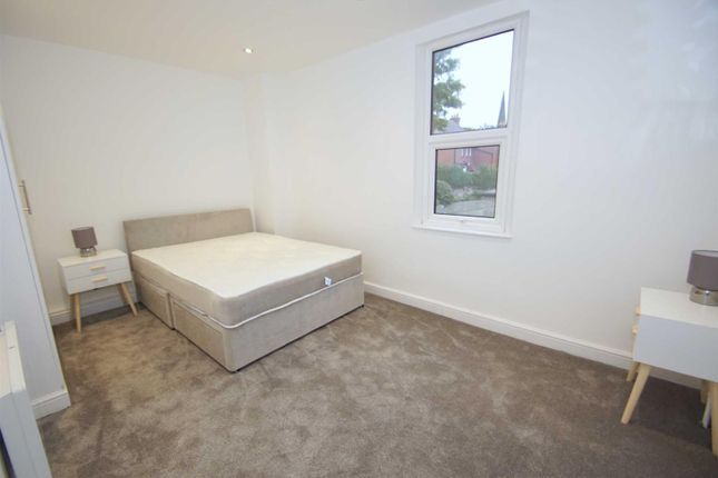 F5,18, Morris Lane, Leeds photo 5
