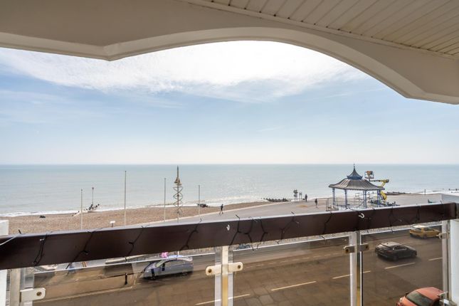 11, Berkeley Court,, The Esplanade, Bognor Regis photo 2