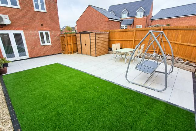 Mansfield Close, Leicester photo 2