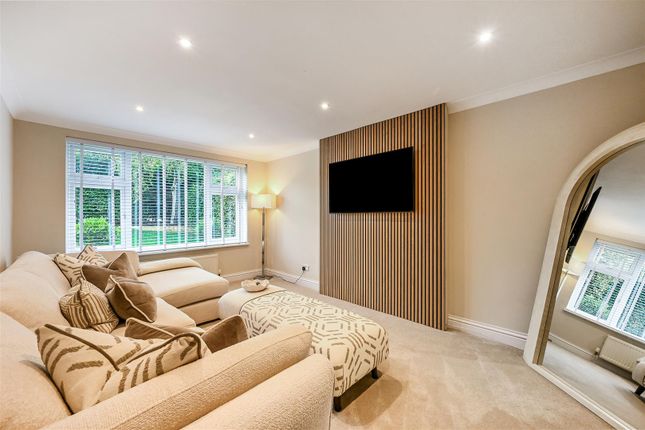 97, Roundway, Waterlooville photo 4