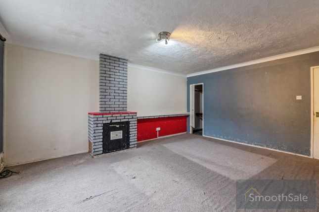 59, Great Mistley, Basildon photo 3