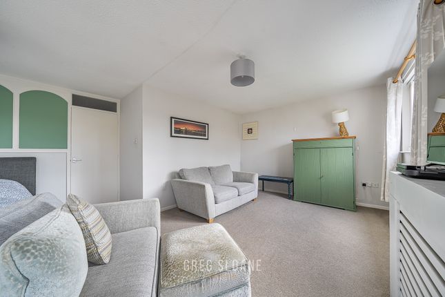 20 Churchill Road, Shrewsbury photo 3