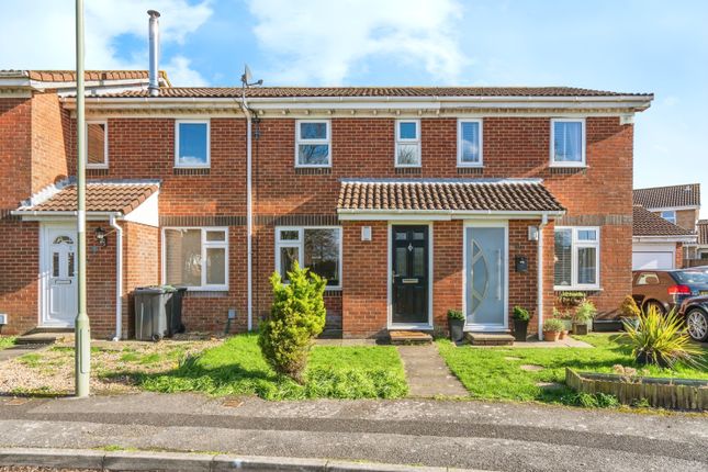 Thumbnail Terraced house for sale in Heather Close, Gosport