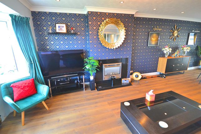11, Brit View Road, Bridport photo 4