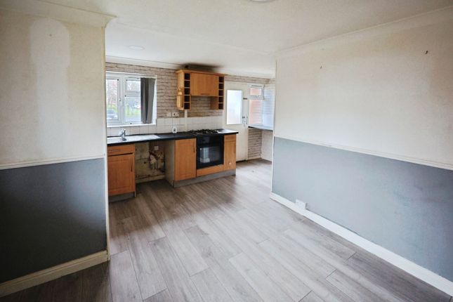 9, Dent Walk, Newton Aycliffe photo 4