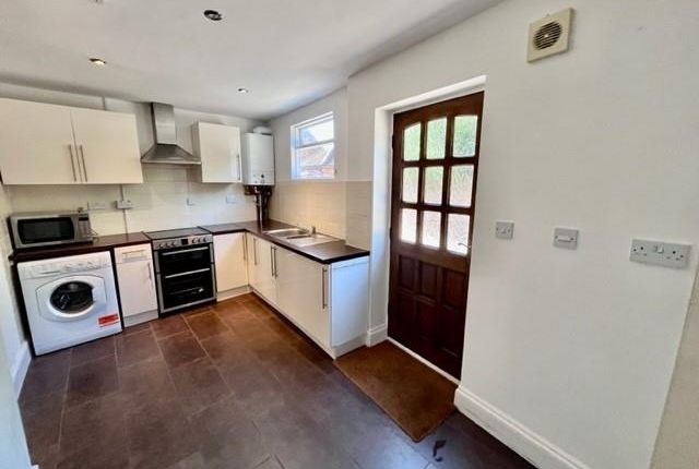 63, Broadbank, Louth photo 4