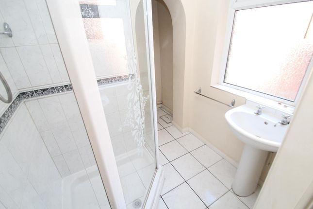 19, Hawthorn View, Leeds, West Yorkshire, LS7 photo 5