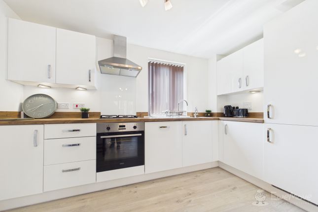 Apartment 1, Turner Court, 14 Hopkins Way, Hythe photo 3