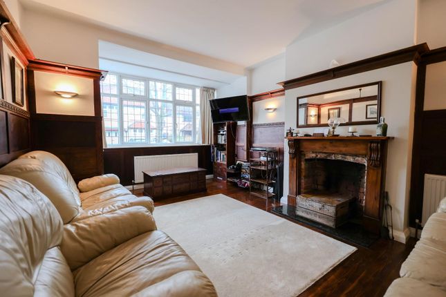 11, Harley Street, Leigh-On-Sea photo 2