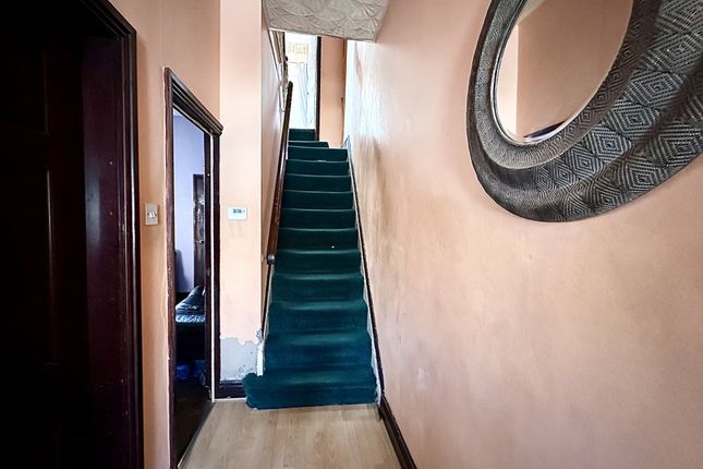 4, Plover Street, Preston photo 2