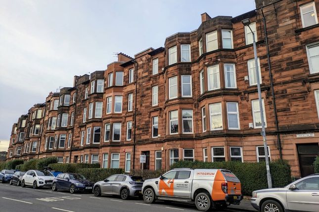 Flat to rent in Tantallon Road, Shawlands, Glasgow G41