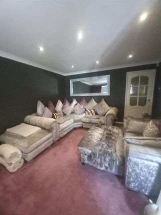 36, Park Avenue, Selby photo 4